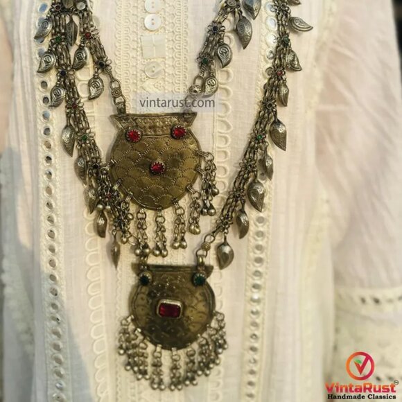 Multi Layered Silver Kuchi Antique Necklace, Unique Silver Big Pendants Necklace - Picture 2 of 11